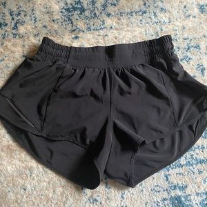 Black lululemon hotty hot shorts